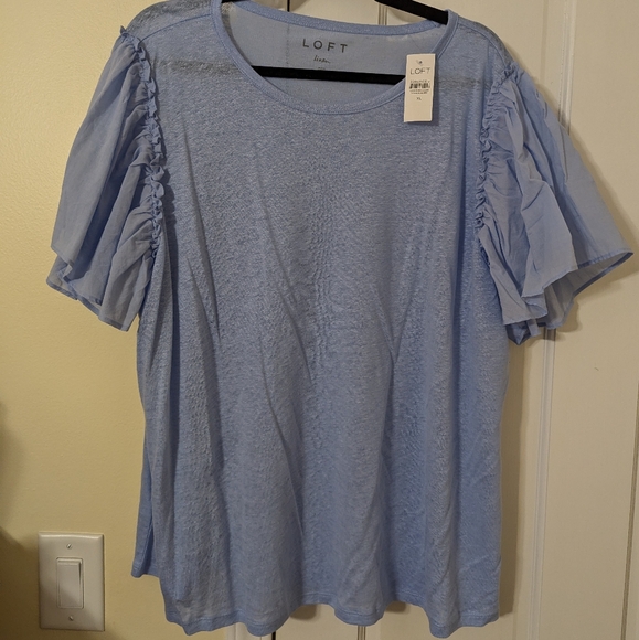 NWT LOFT Flutter Sleeve Shirt 👕 - Picture 4 of 6